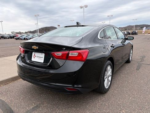 Used 2024 Chevrolet Malibu LT FWD image 5