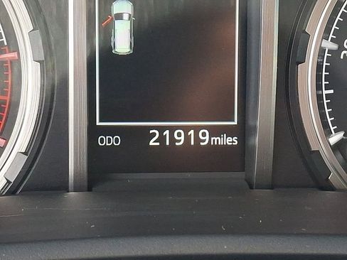 Used 2022 Toyota 4Runner Limited image 20