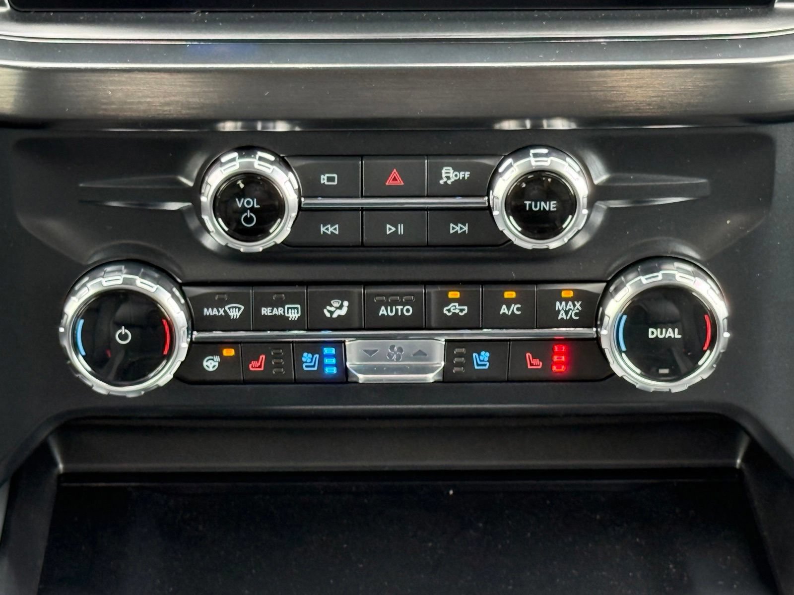 New 2026 Ford F350 Lariat w/ Lariat Ultimate Package AWD/4WD image 30
