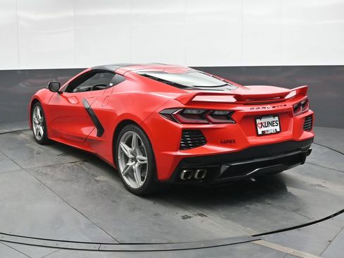Used 2023 Chevrolet Corvette Stingray Coupe w/ Z51 Performance Package image 10