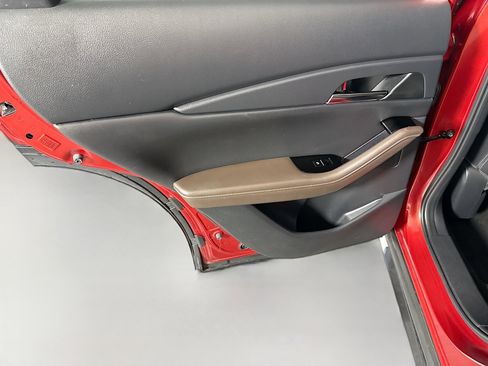 Used 2022 MAZDA CX-30 AWD 2.5 S w/ Premium Package image 26