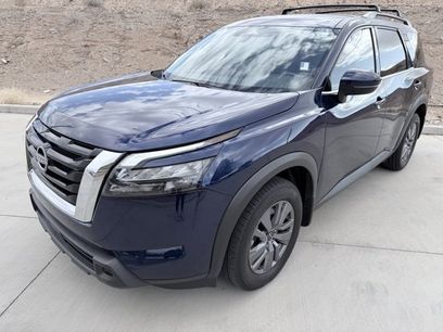 Certified 2024 Nissan Pathfinder SV