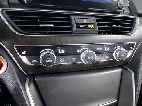 Used 2020 Honda Accord EX-L image 16