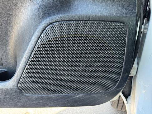 Certified 2018 Toyota Tacoma SR5 image 22