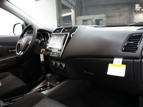 New 2026 Mitsubishi Outlander Sport LE image 17