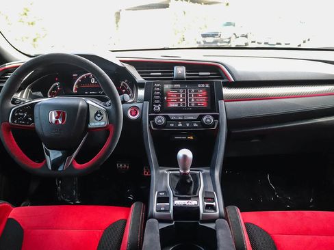 Used 2020 Honda Civic Type R image 12