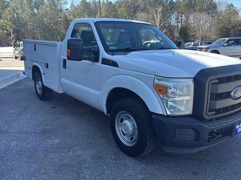 Used 2015 Ford F250 XL w/ Power Equipment Group image 3