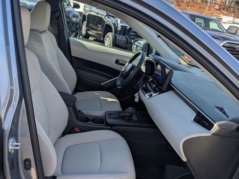 Certified 2026 Toyota Corolla Cross L image 20