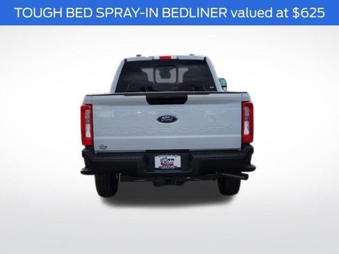 New 2026 Ford F250 XL w/ FX4 Off-Road Package image 7