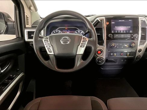 Used 2021 Nissan Titan SV AWD/4WD image 6