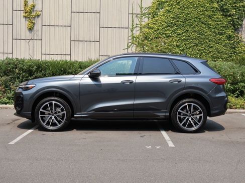 Used 2026 Audi Q5 Premium Plus AWD/4WD image 11