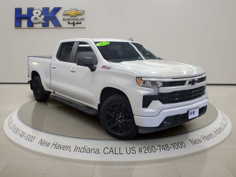 Used 2023 Chevrolet Silverado 1500 RST AWD/4WD image 1