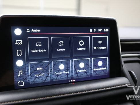 Used 2022 GMC Yukon XL AT4 AWD/4WD image 28