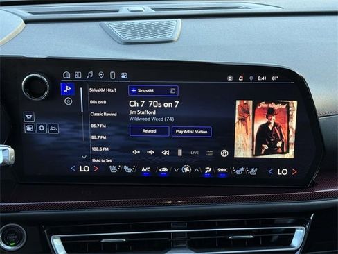 Certified 2024 Chevrolet Traverse RS w/ LPO, Floor Liner Package image 13