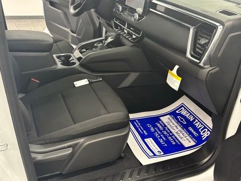 New 2026 GMC Canyon Elevation w/ Convenience Package image 39