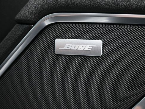 Used 2023 Chevrolet Silverado 1500 LTZ w/ LTZ Premium Package image 10