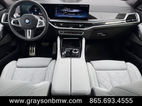 Used 2027 BMW X6 M60i AWD/4WD image 20