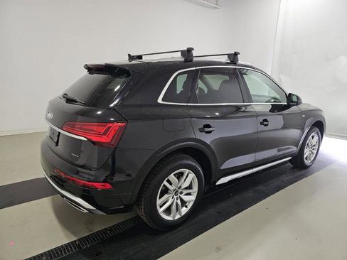 Used 2023 Audi Q5 2.0T Premium w/ Convenience Package AWD/4WD image 2
