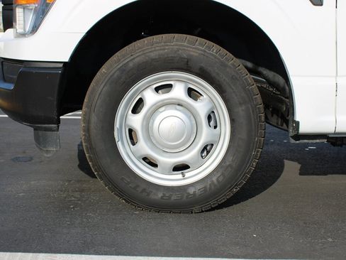 Used 2022 Ford F150 XL RWD image 30