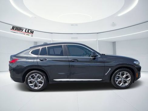 Used 2023 BMW X4 xDrive30i w/ Parking Assistance Package AWD/4WD image 2