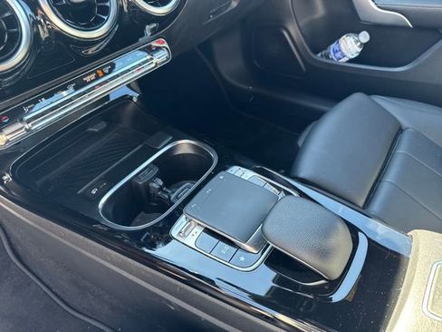 Used 2019 Mercedes-Benz A 220 4MATIC image 10