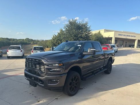 Used 2026 RAM 2500 Big Horn AWD/4WD image 1