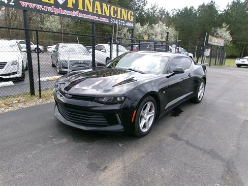 Used 2017 Chevrolet Camaro LT image 3