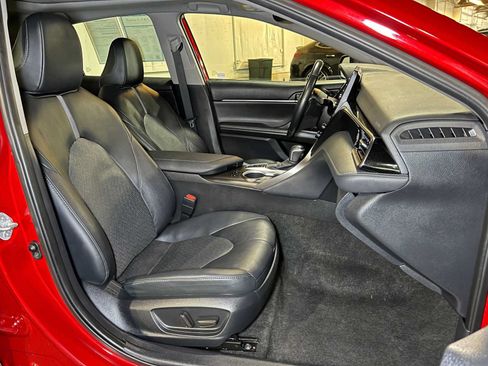 Used 2023 Toyota Camry XLE w/ Navigation Package AWD/4WD image 12