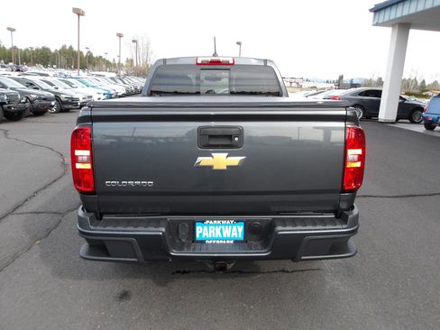 Used 2016 Chevrolet Colorado Z71 image 4
