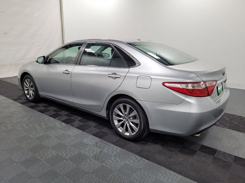 Used 2015 Toyota Camry XLE FWD image 3