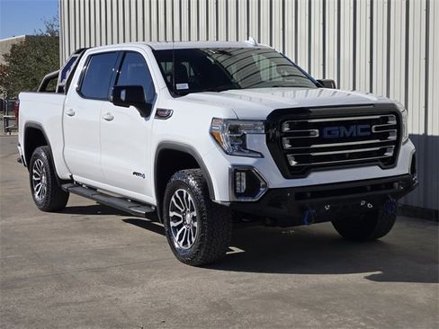 Used 2019 GMC Sierra 1500 AT4 w/ Off Road Performance Package image 6