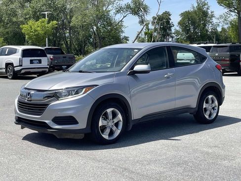 Used 2021 Honda HR-V LX image 24