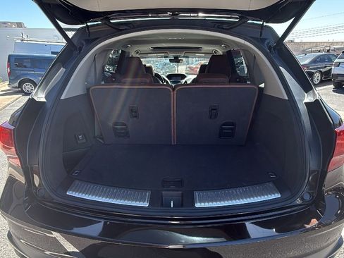 Used 2018 Acura MDX SH-AWD w/ Advance Package image 13