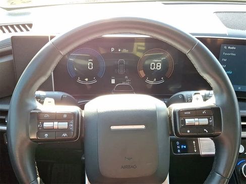 Used 2024 Hyundai Santa Fe SEL image 19