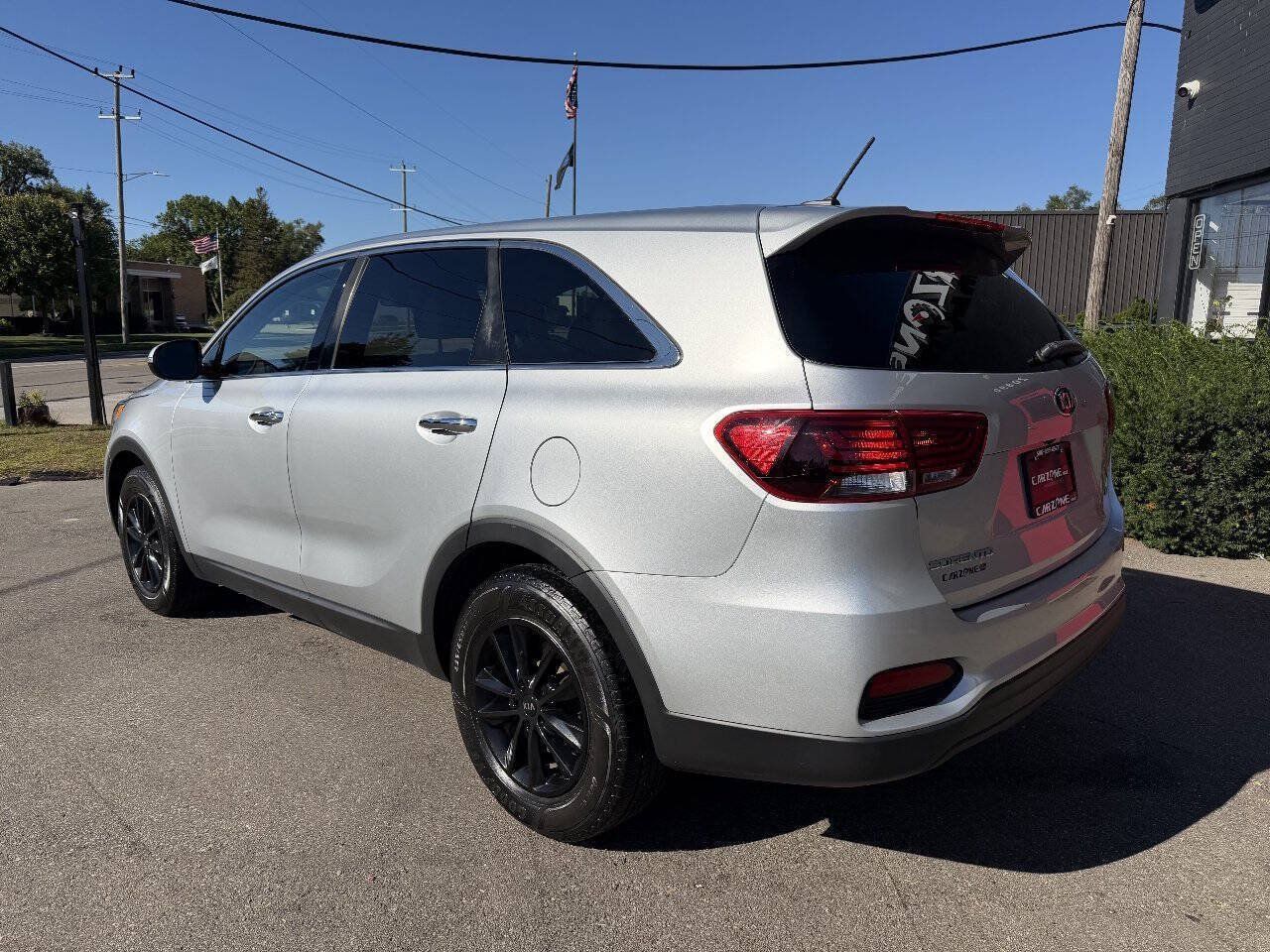 Used 2019 Kia Sorento L FWD image 6