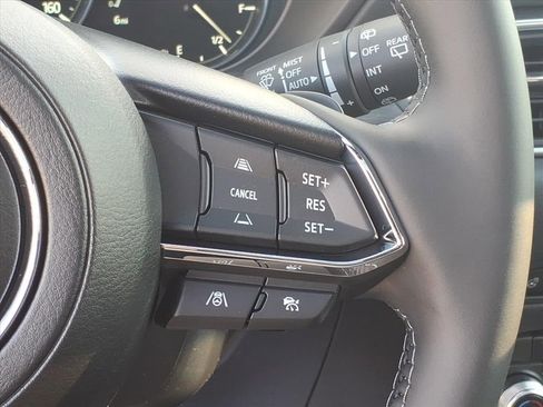 New 2025 MAZDA CX-5 Signature image 19