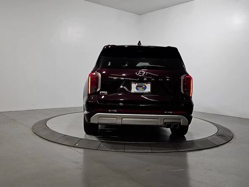 Used 2023 Hyundai Palisade Limited w/ Cargo Package AWD/4WD image 4