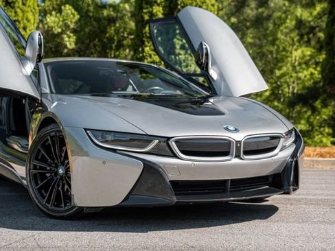 Used 2019 BMW i8 Coupe AWD/4WD image 6