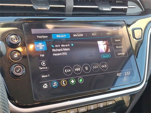 Used 2022 Chevrolet Bolt EUV LT w/ Driver Confidence Package image 13