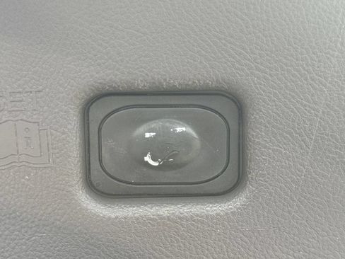Used 2020 Lincoln Nautilus FWD w/ Equipment Group 101A image 10