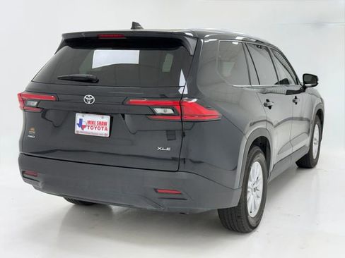Used 2024 Toyota Grand Highlander XLE image 20