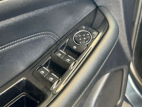 Used 2019 Ford Edge Titanium w/ Cargo Accessory Package FWD image 36