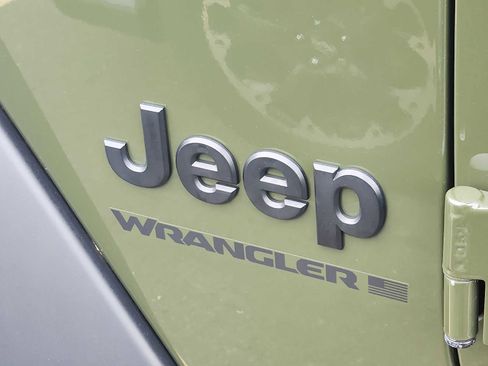 Used 2023 Jeep Wrangler Unlimited Sport AWD/4WD image 10