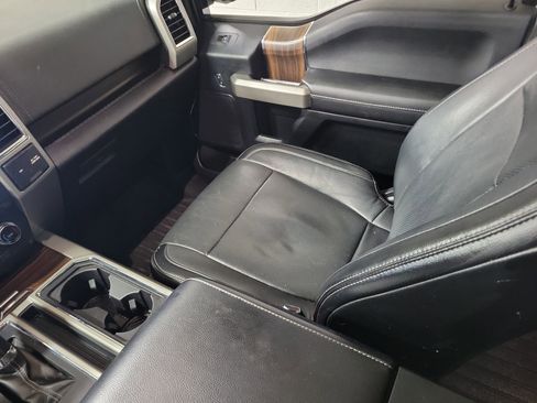 Used 2017 Ford F150 Lariat w/ Equipment Group 502A Luxury image 18