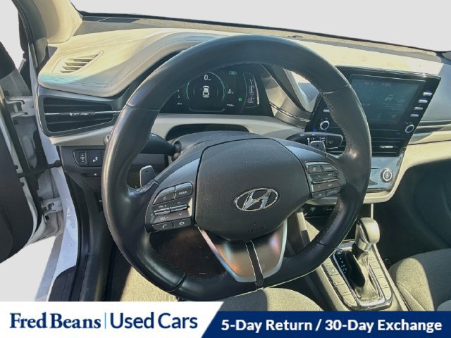 Used 2020 Hyundai Ioniq SE FWD image 11