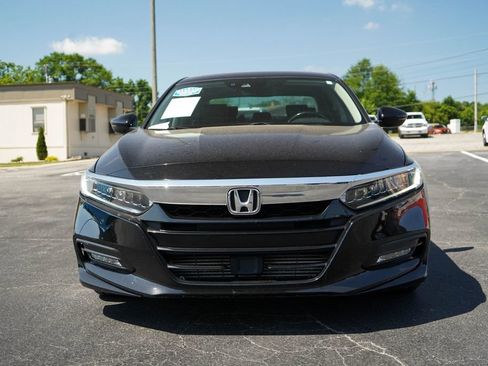 Used 2019 Honda Accord Touring image 16