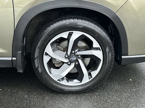 Certified 2023 Subaru Forester Touring AWD/4WD image 13