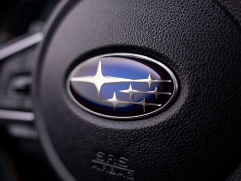 Used 2018 Subaru Crosstrek 2.0i Premium AWD/4WD image 21