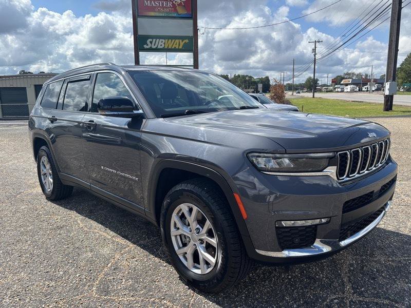 Used 2022 Jeep Grand Cherokee L Limited w/ Luxury Tech Group II AWD/4WD image 7