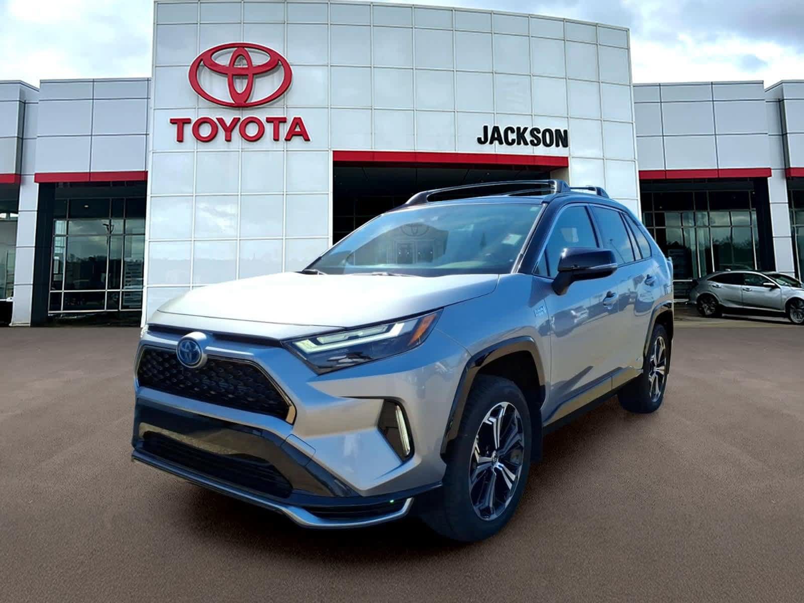 Certified 2024 Toyota RAV4 XSE AWD/4WD image 1